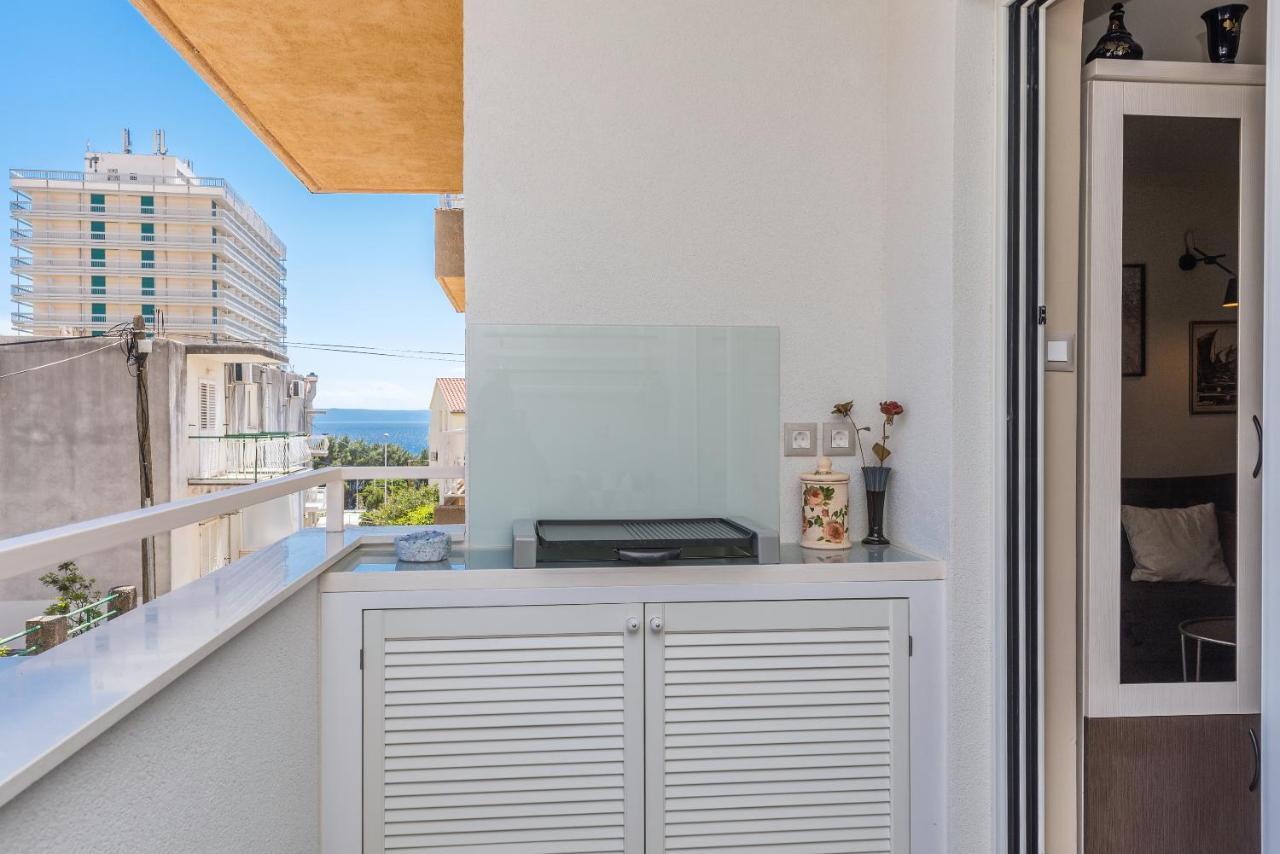 Chic Apartment Zoja Near Beach With Free Parking Makarska Exterior foto
